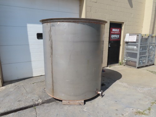 1,000 gallon Stainless Steel Tank