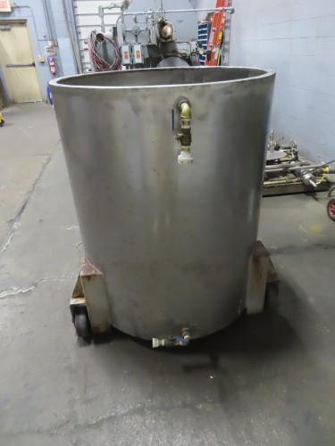 200 gallon stainless steel jacketed tank